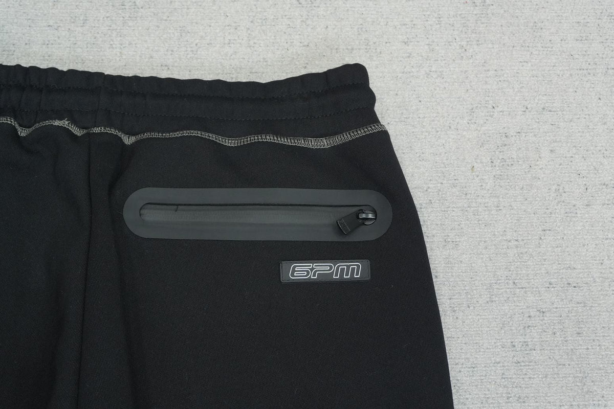 S - SWEATPANTS