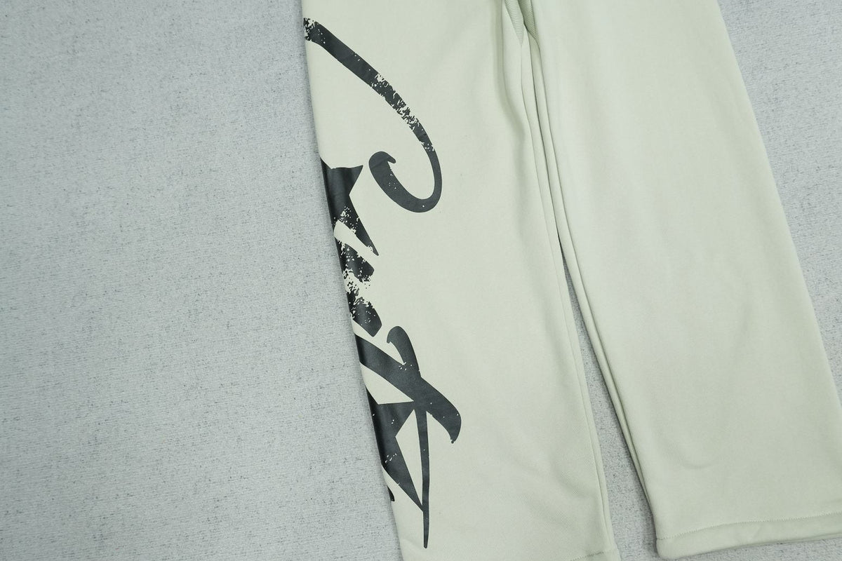 C - SWEATPANTS