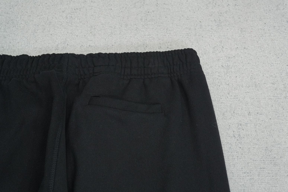 C - SWEATPANTS