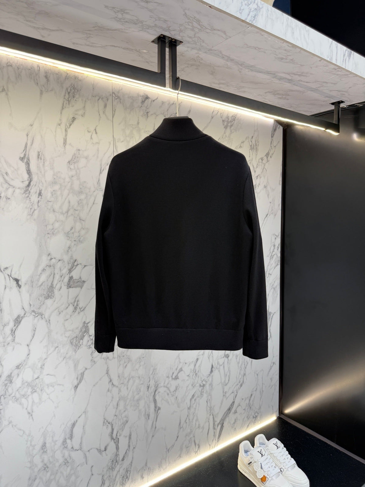 P - CARDIGAN