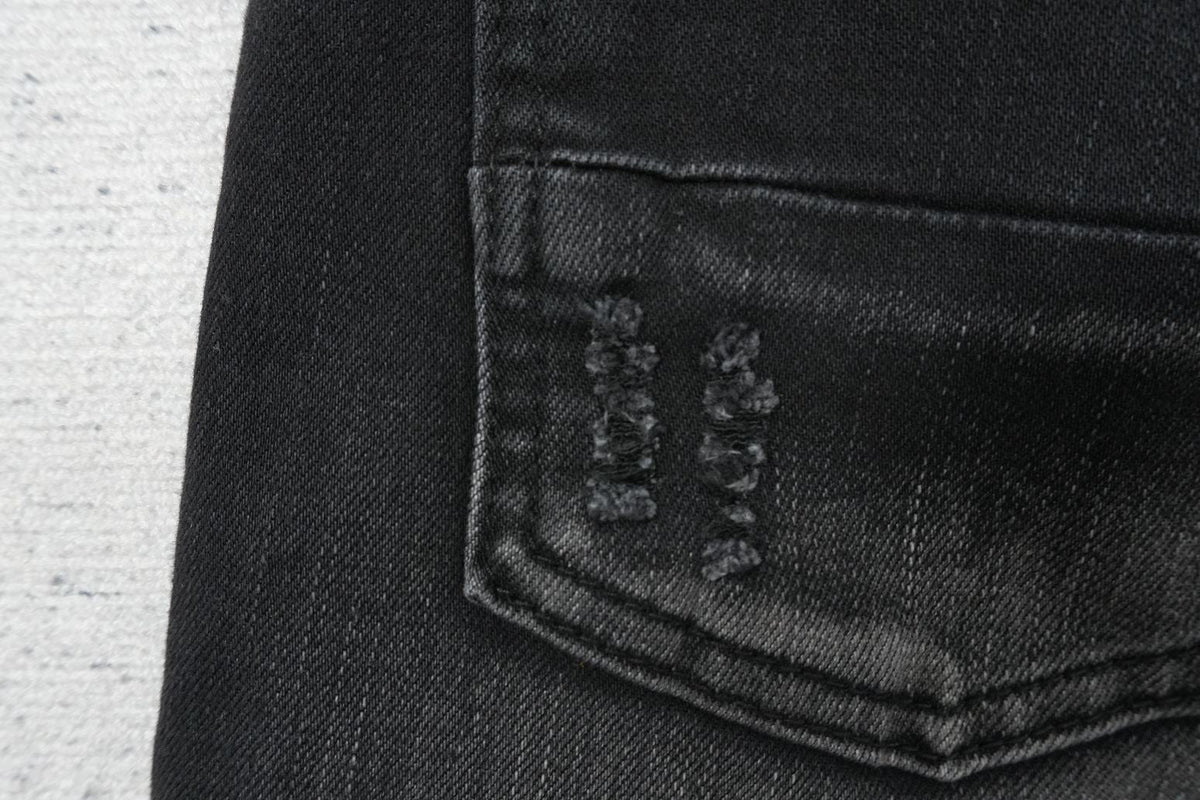 A - JEANS