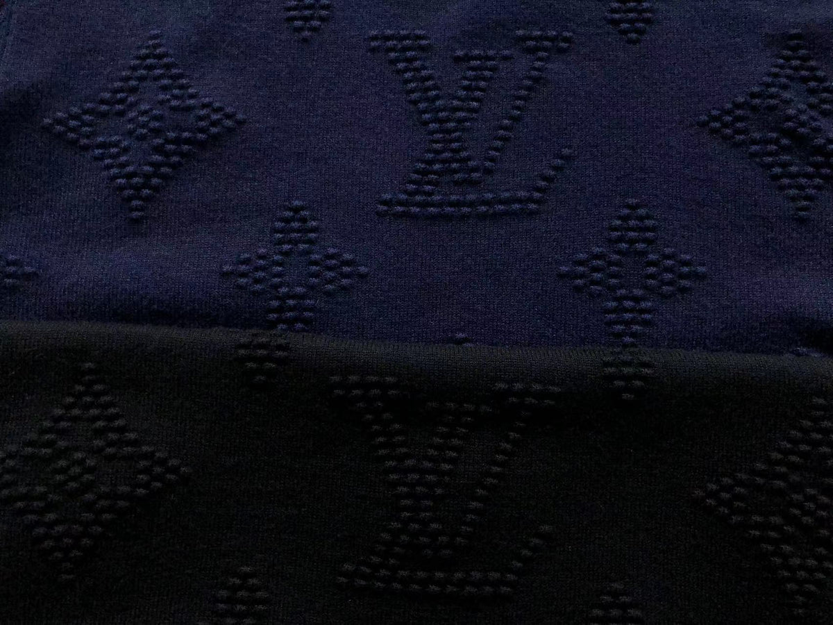 L - SWEATER