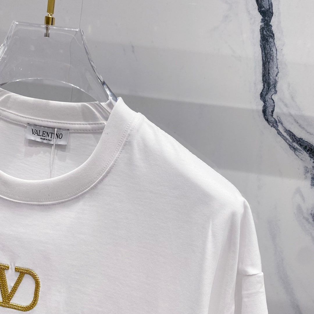 V - TSHIRT