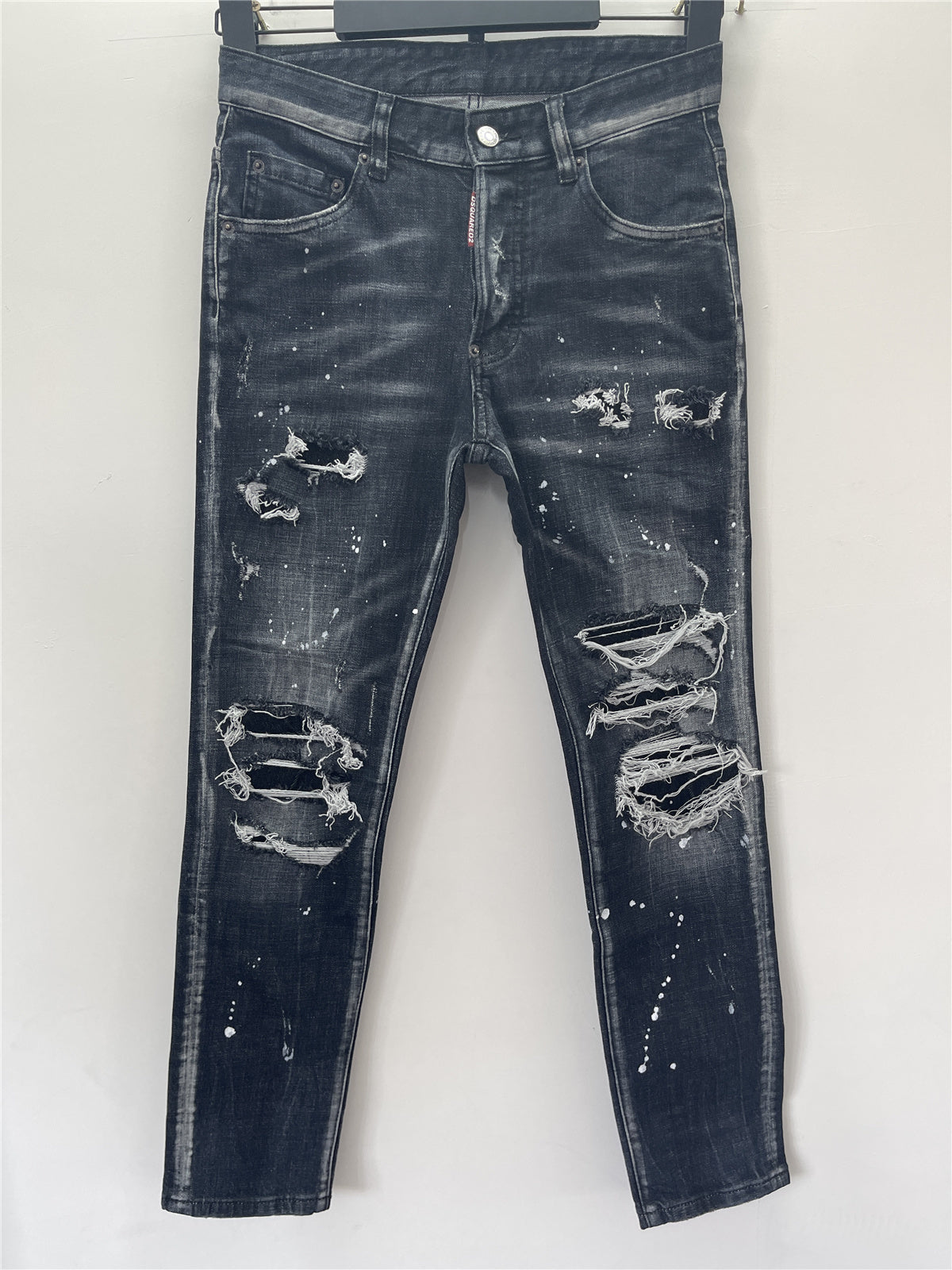 D - JEANS
