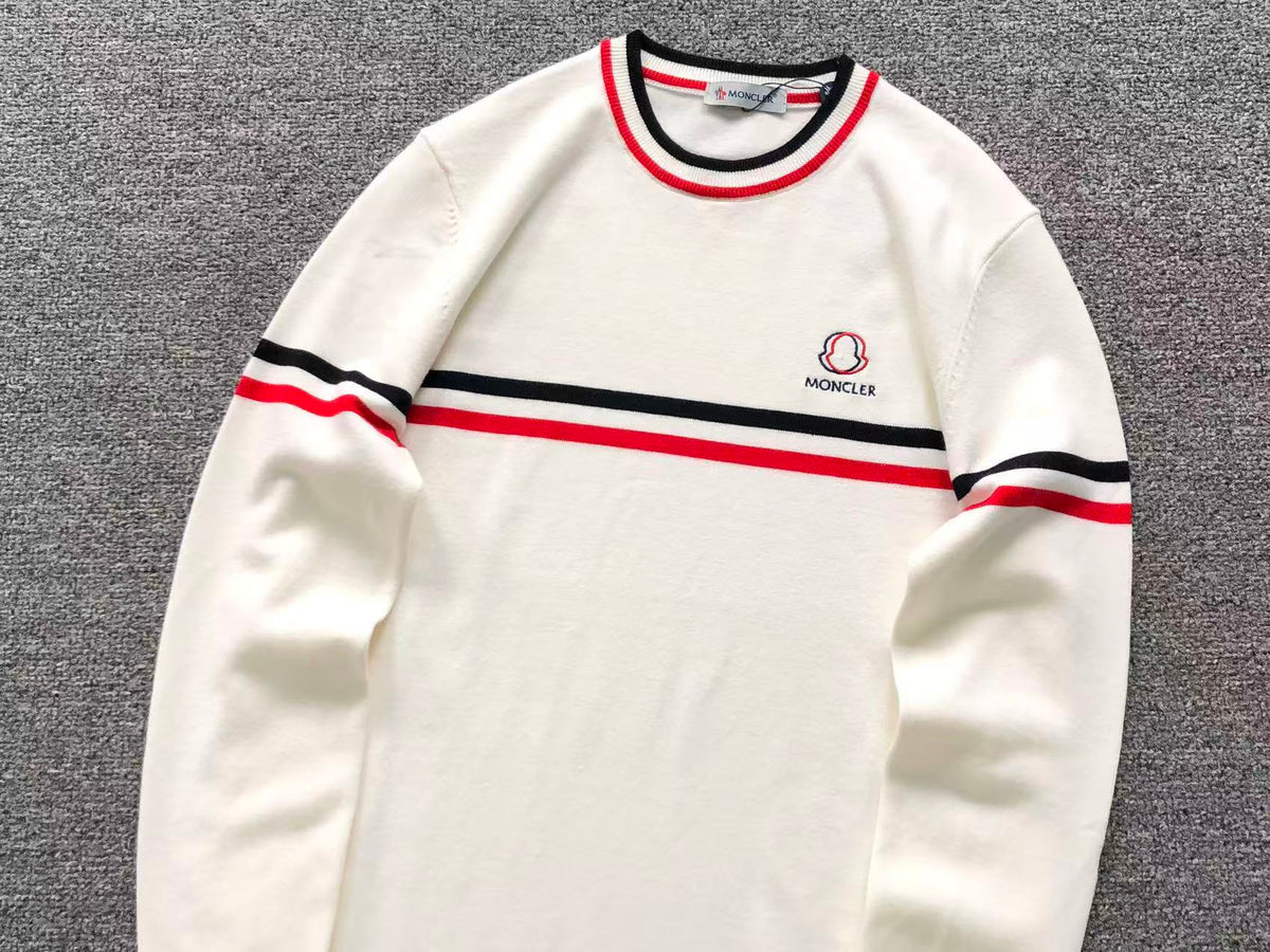 M - SWEATER