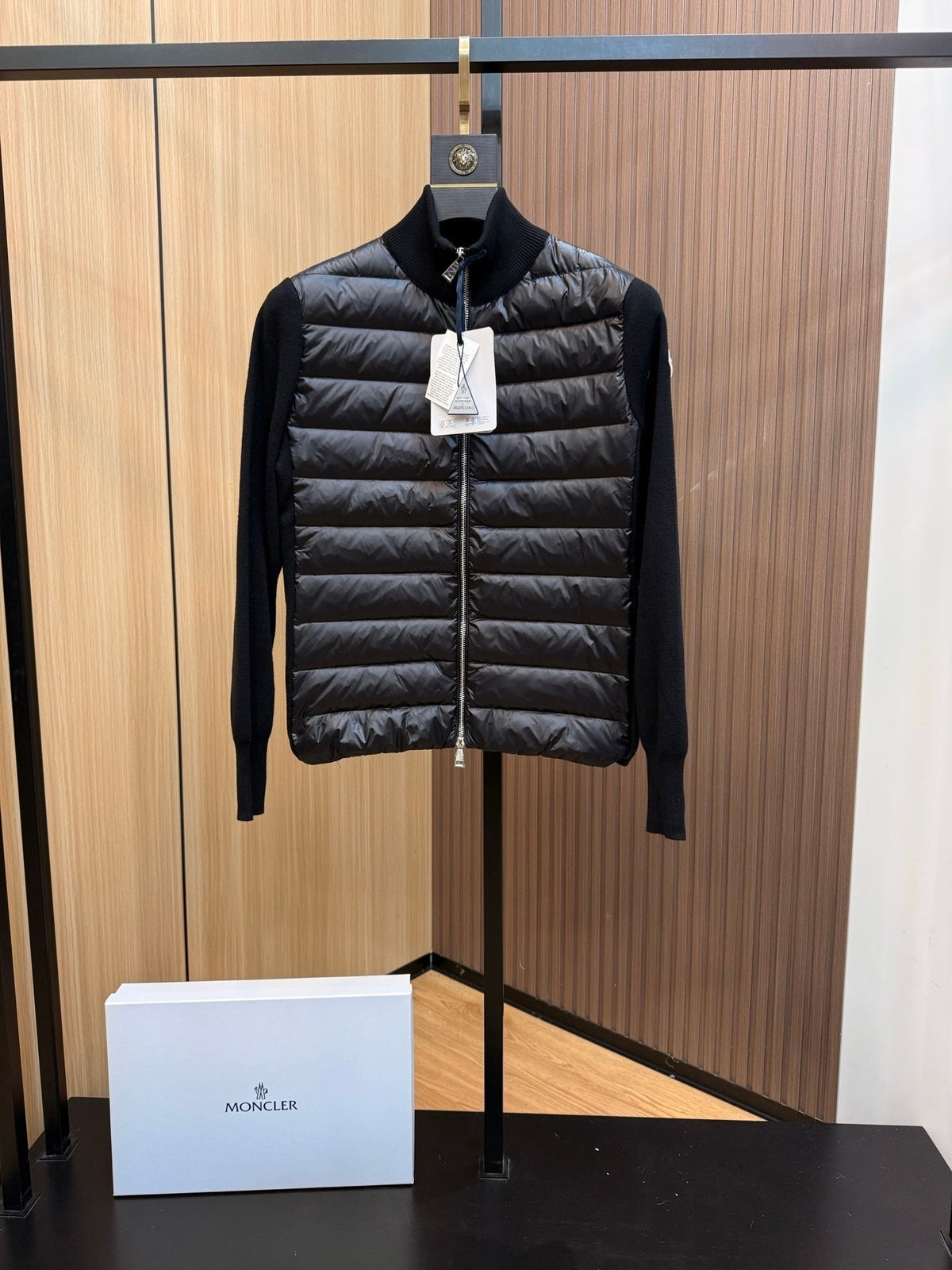P - CARDIGAN
