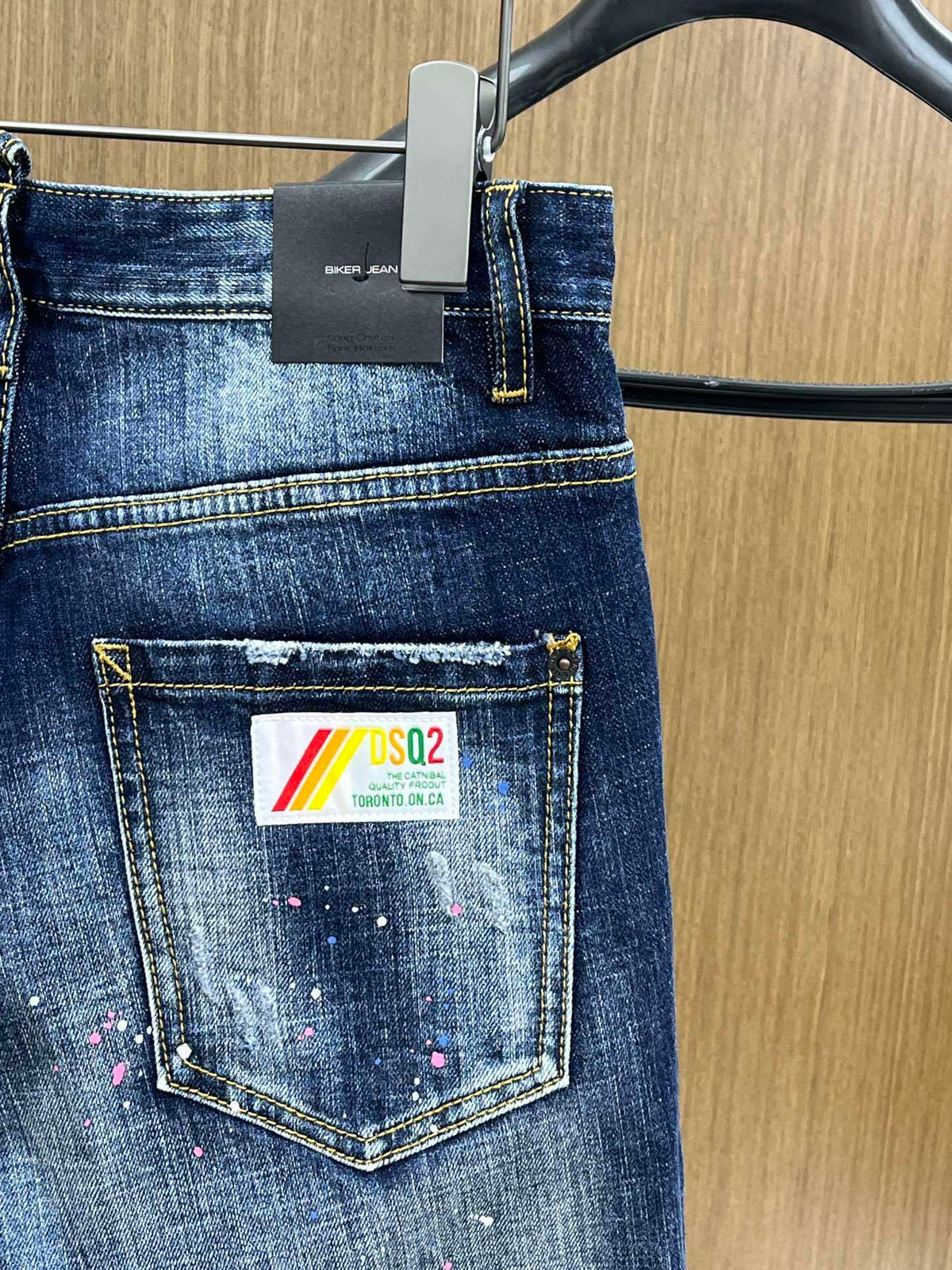 D - JEANS