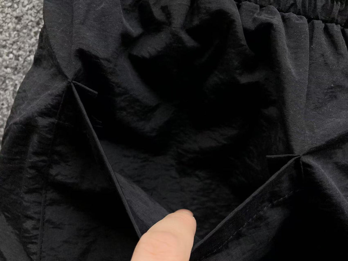 G - SHORTS