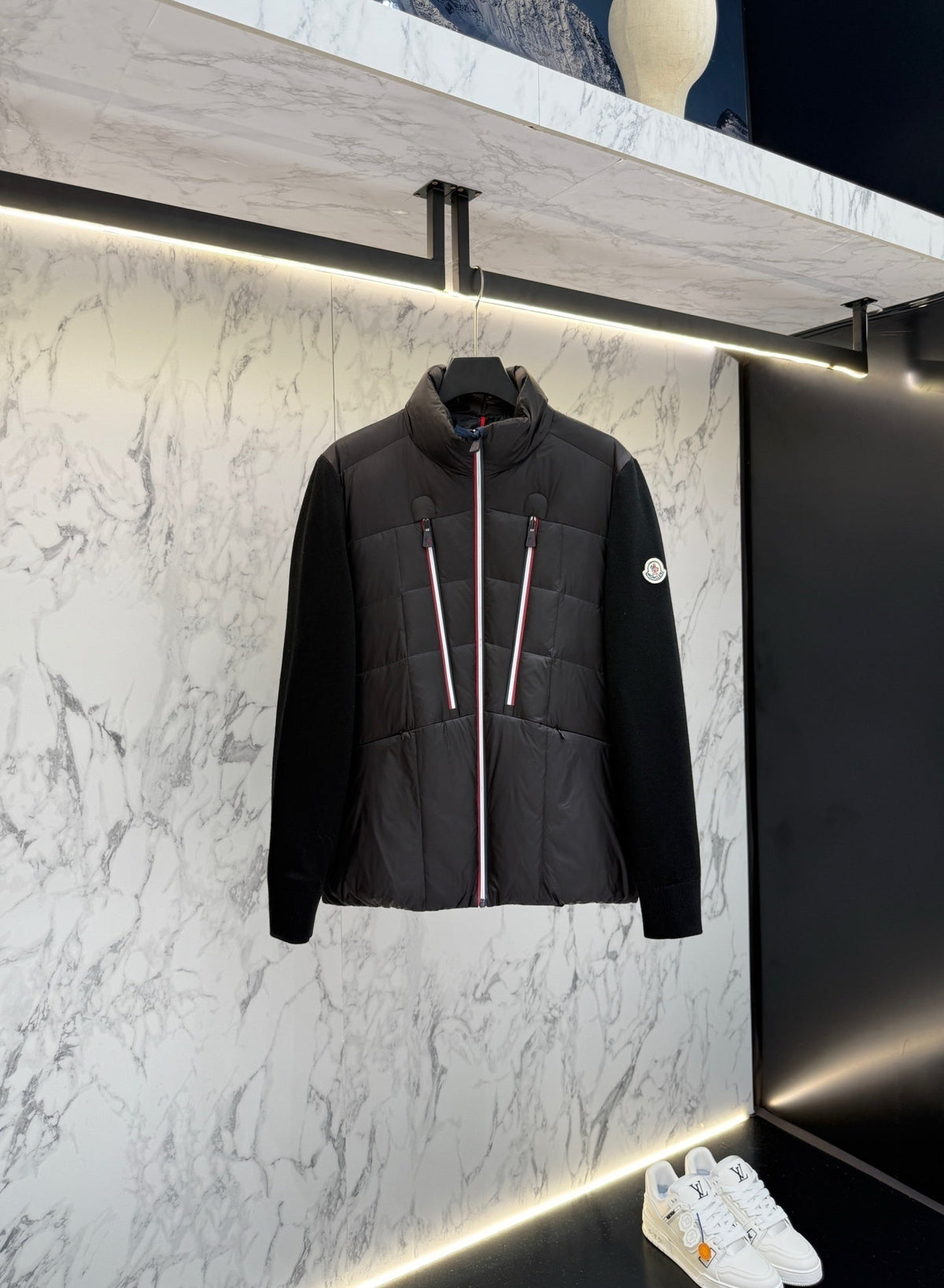 Q - CARDIGAN