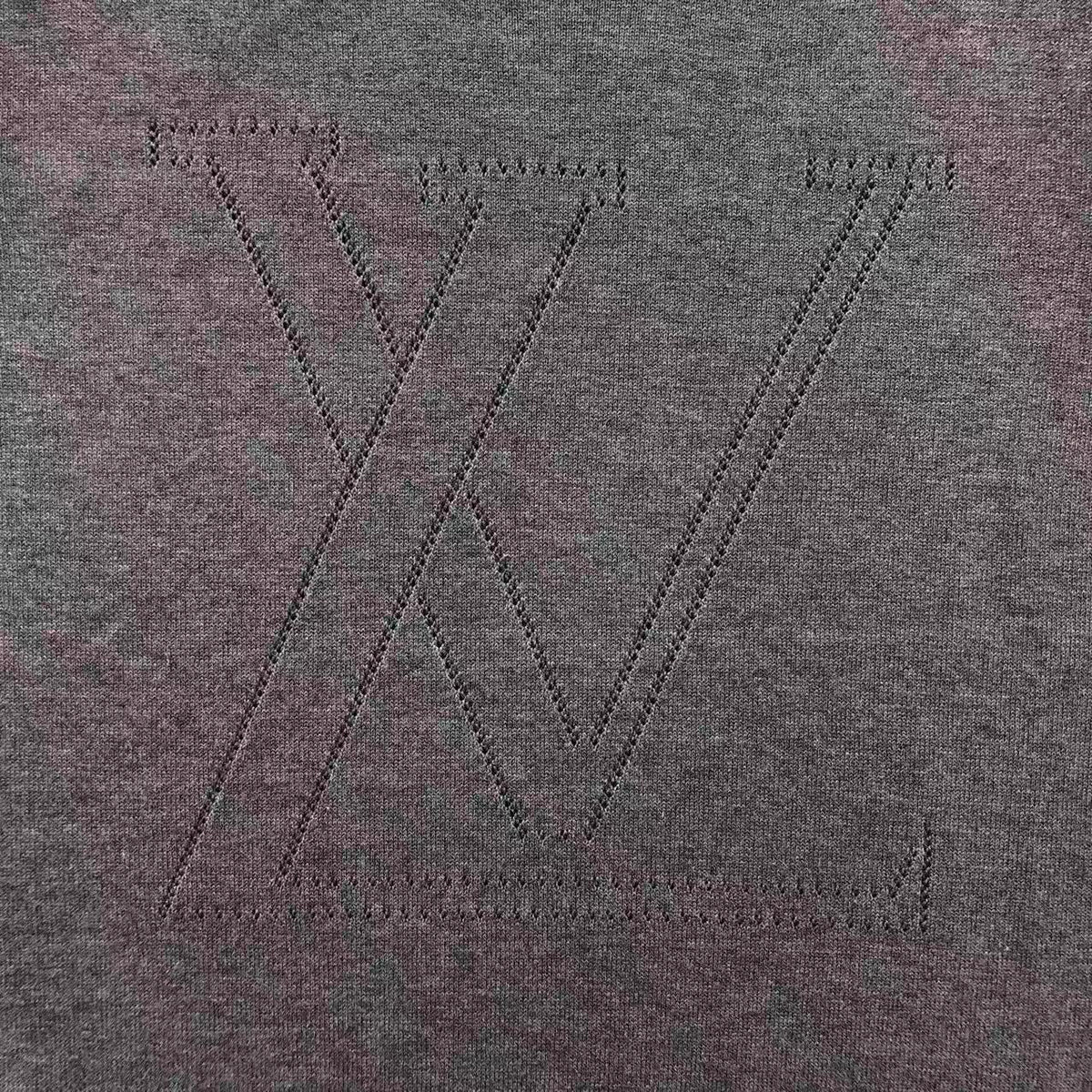 L - SWEATER