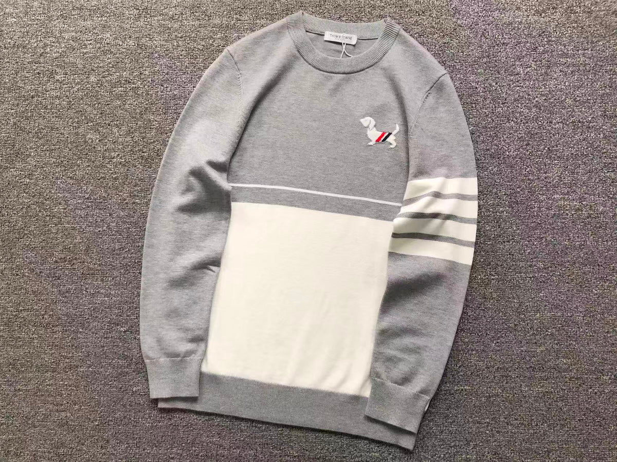 T - SWEATER
