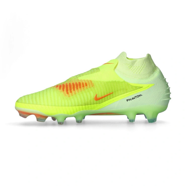 P - FUSSBALLSCHUHE