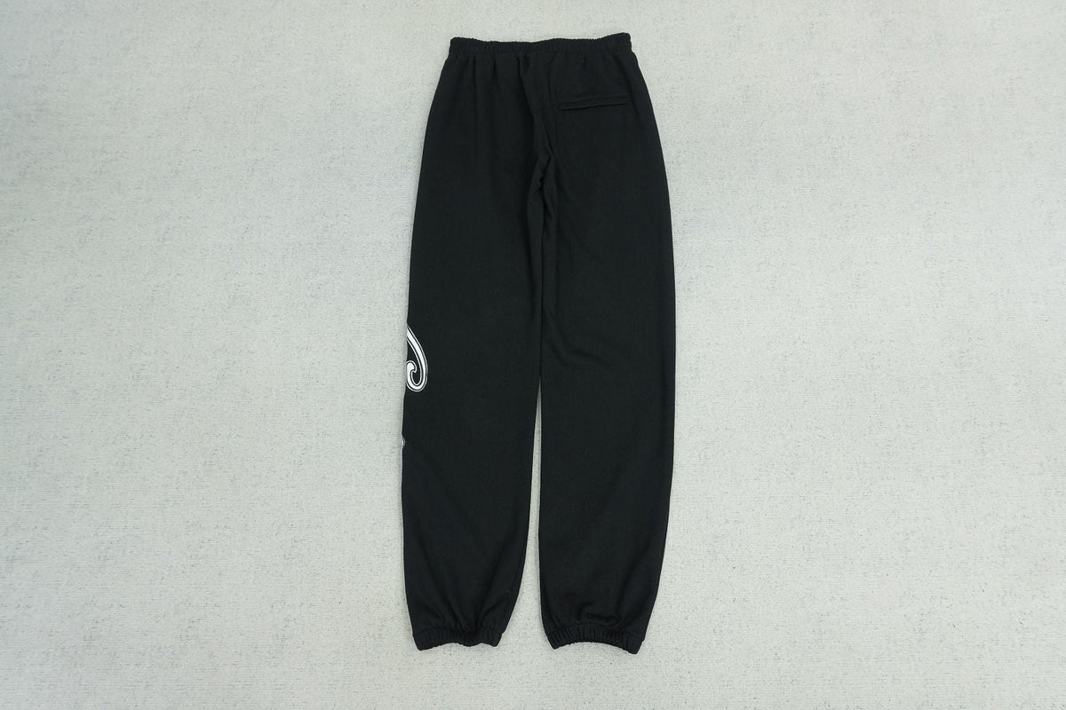 C - SWEATPANTS