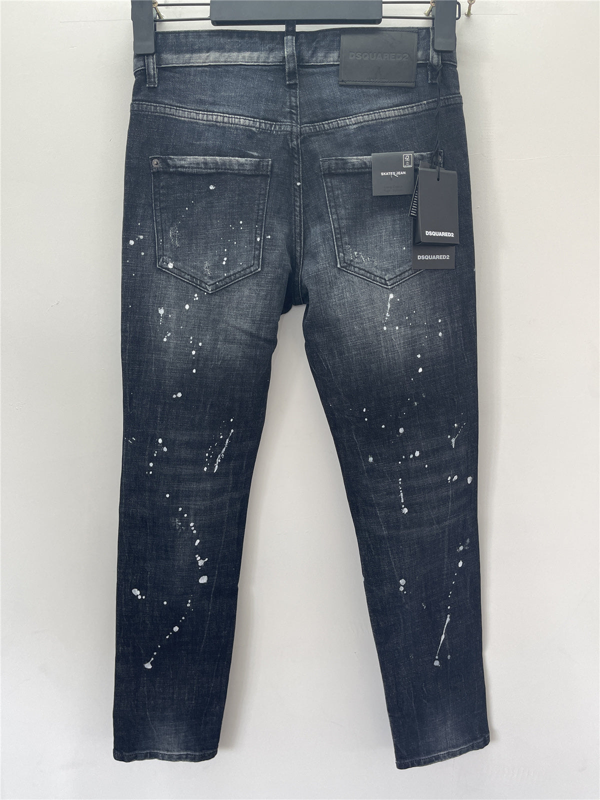 D - JEANS