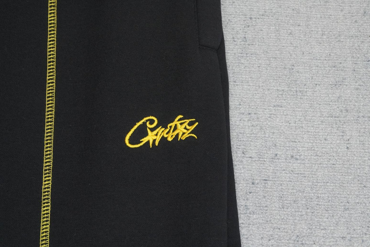 C - SWEATPANTS