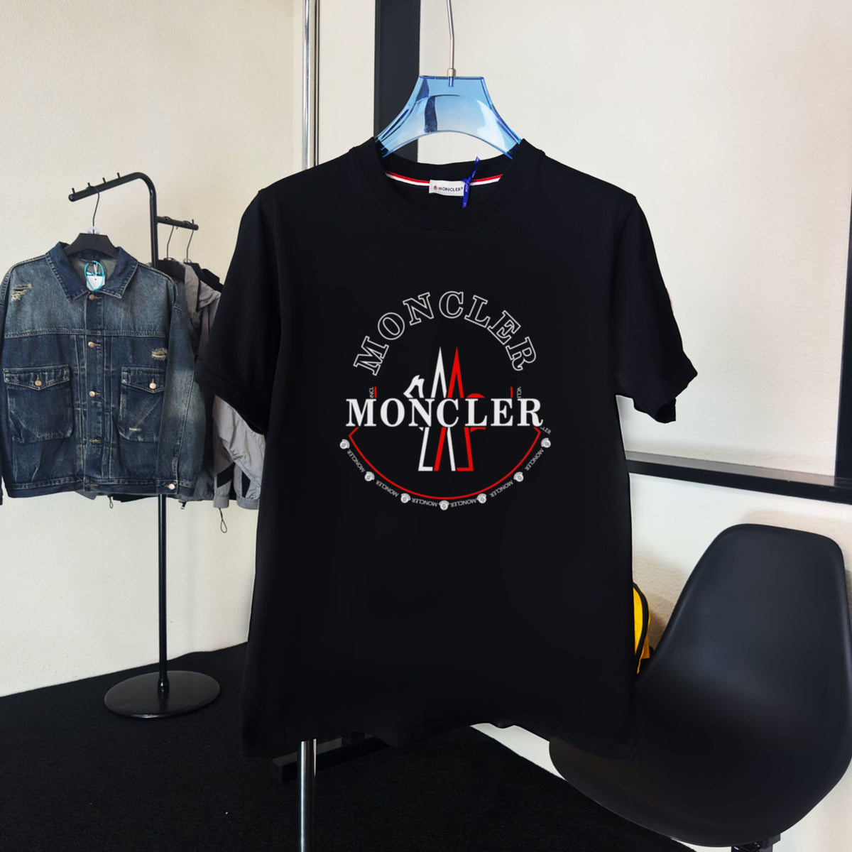 M - TSHIRT