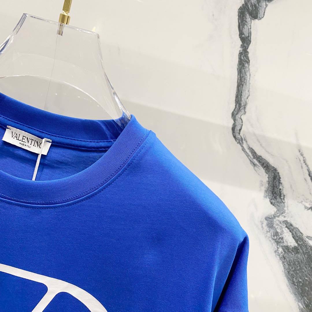V - TSHIRT