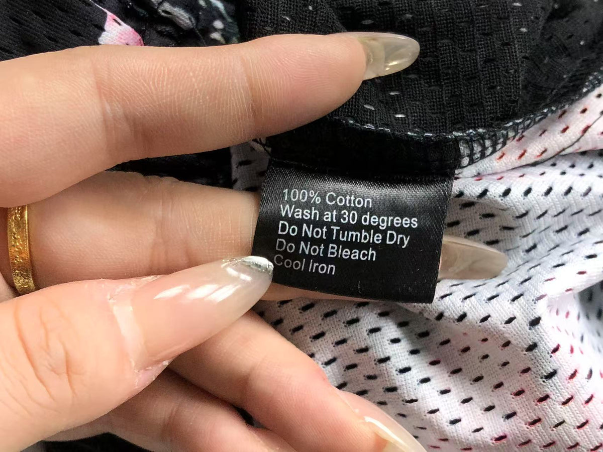 R - SHORTS