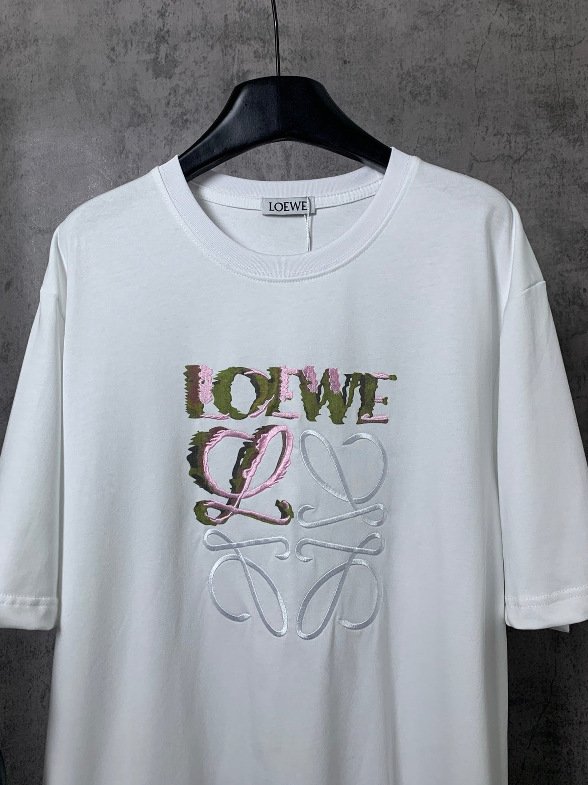L - TSHIRT