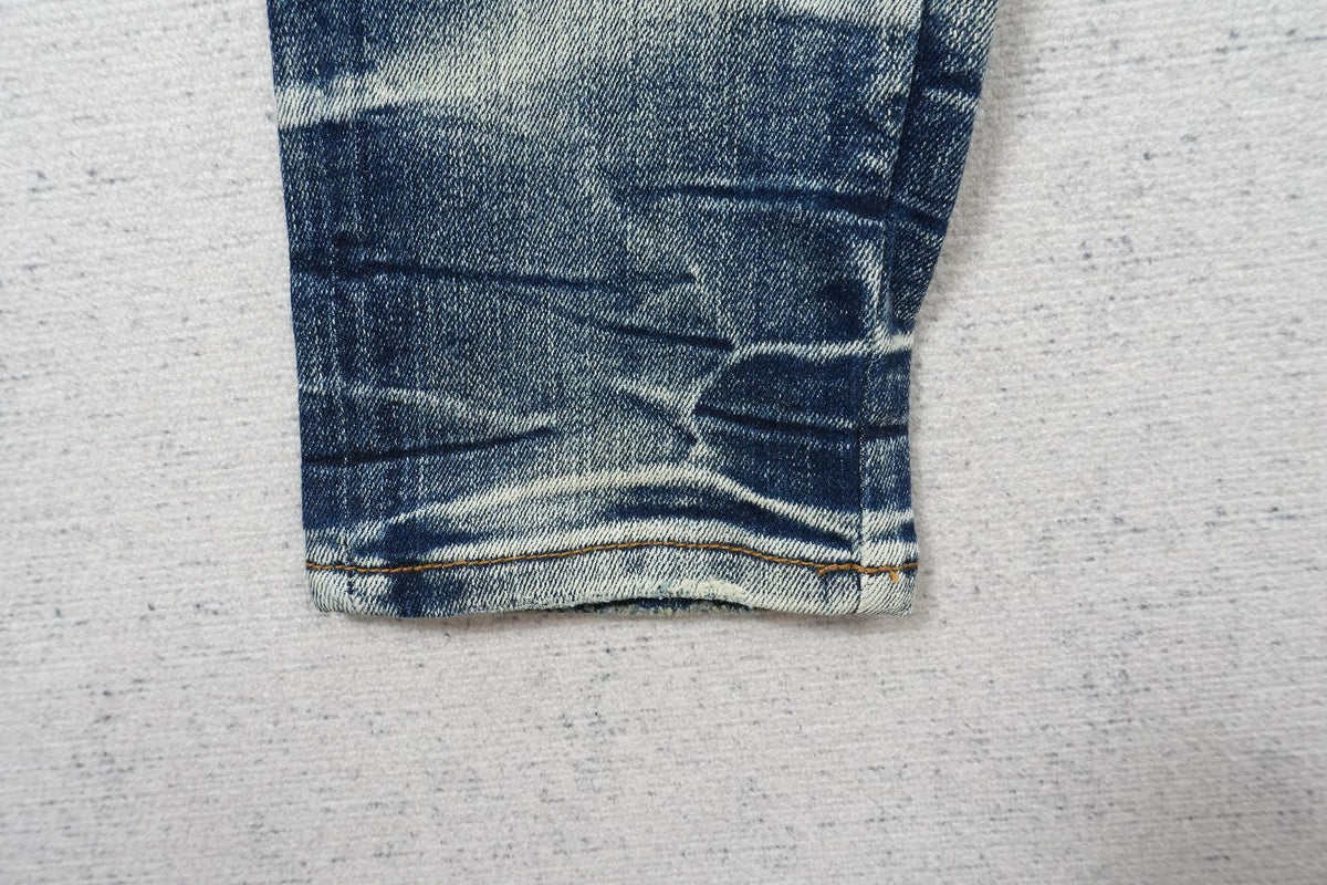 A - JEANS
