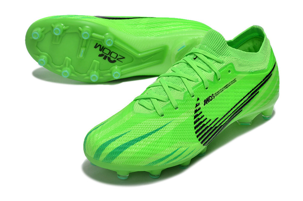 M - FUSSBALLSCHUHE