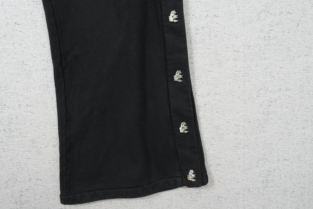 H - SWEATPANTS