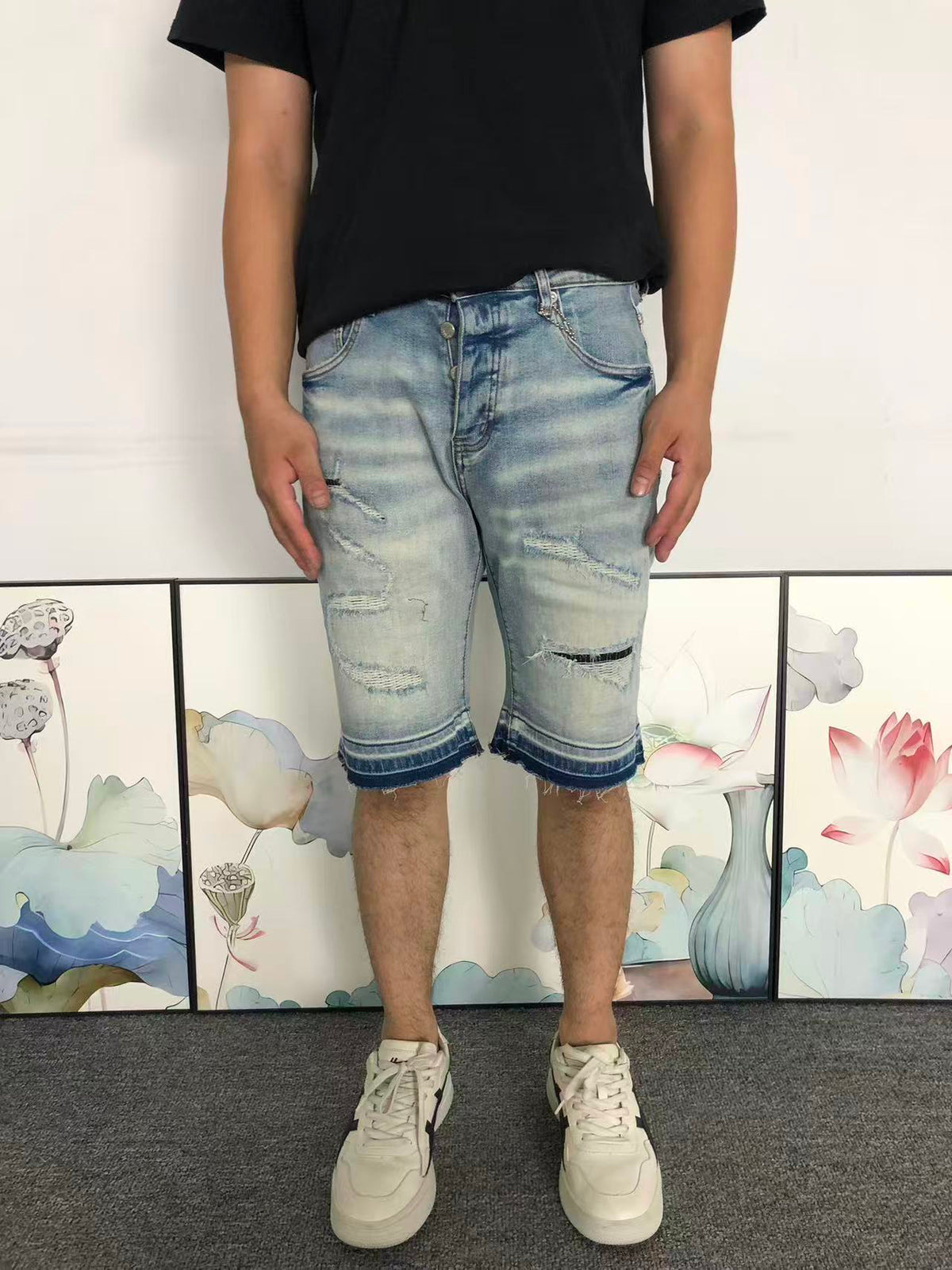 P - SHORTS