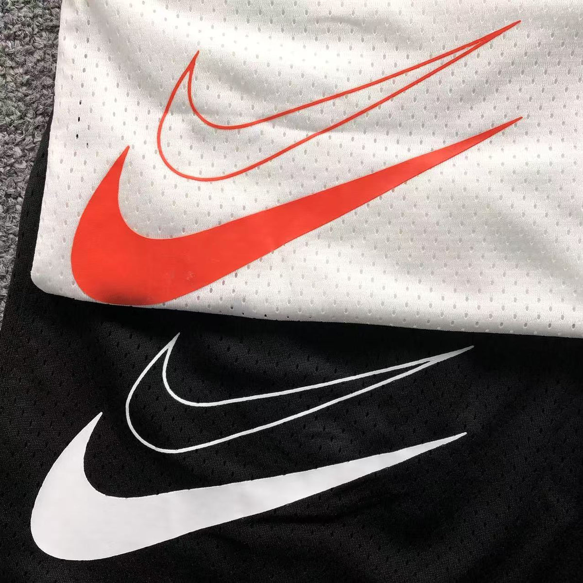 N - SHORTS