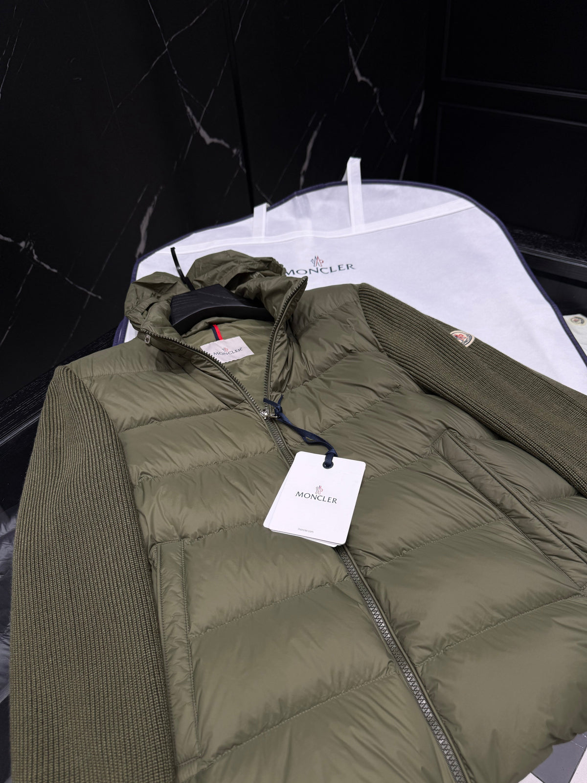 V - CARDIGAN