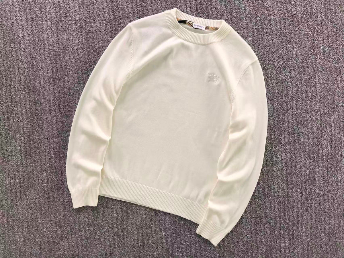B - SWEATER