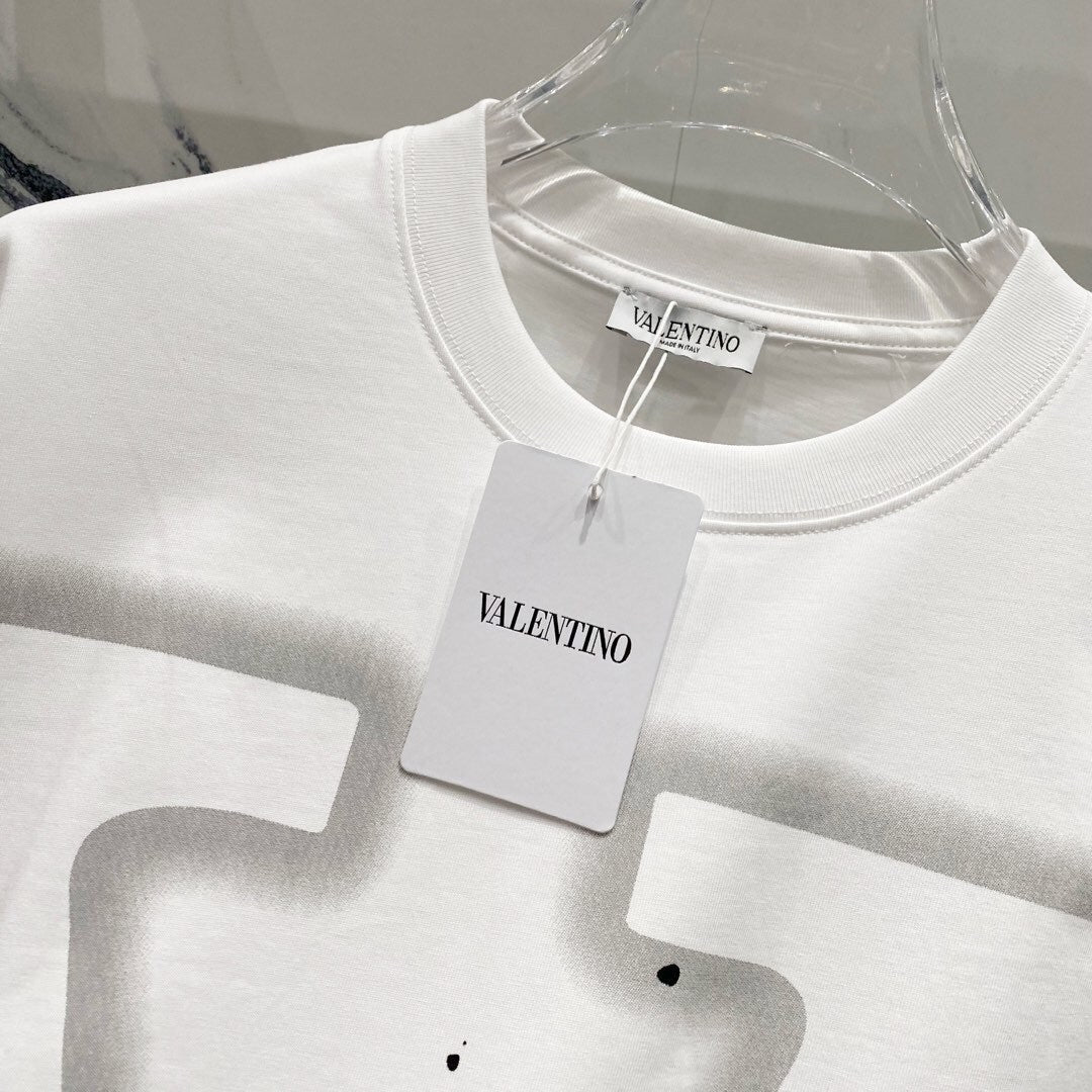 V - TSHIRT