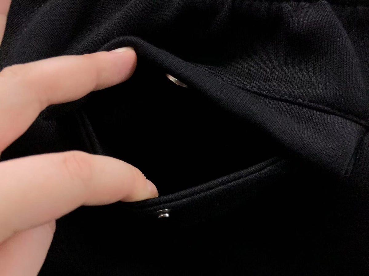D - SHORTS
