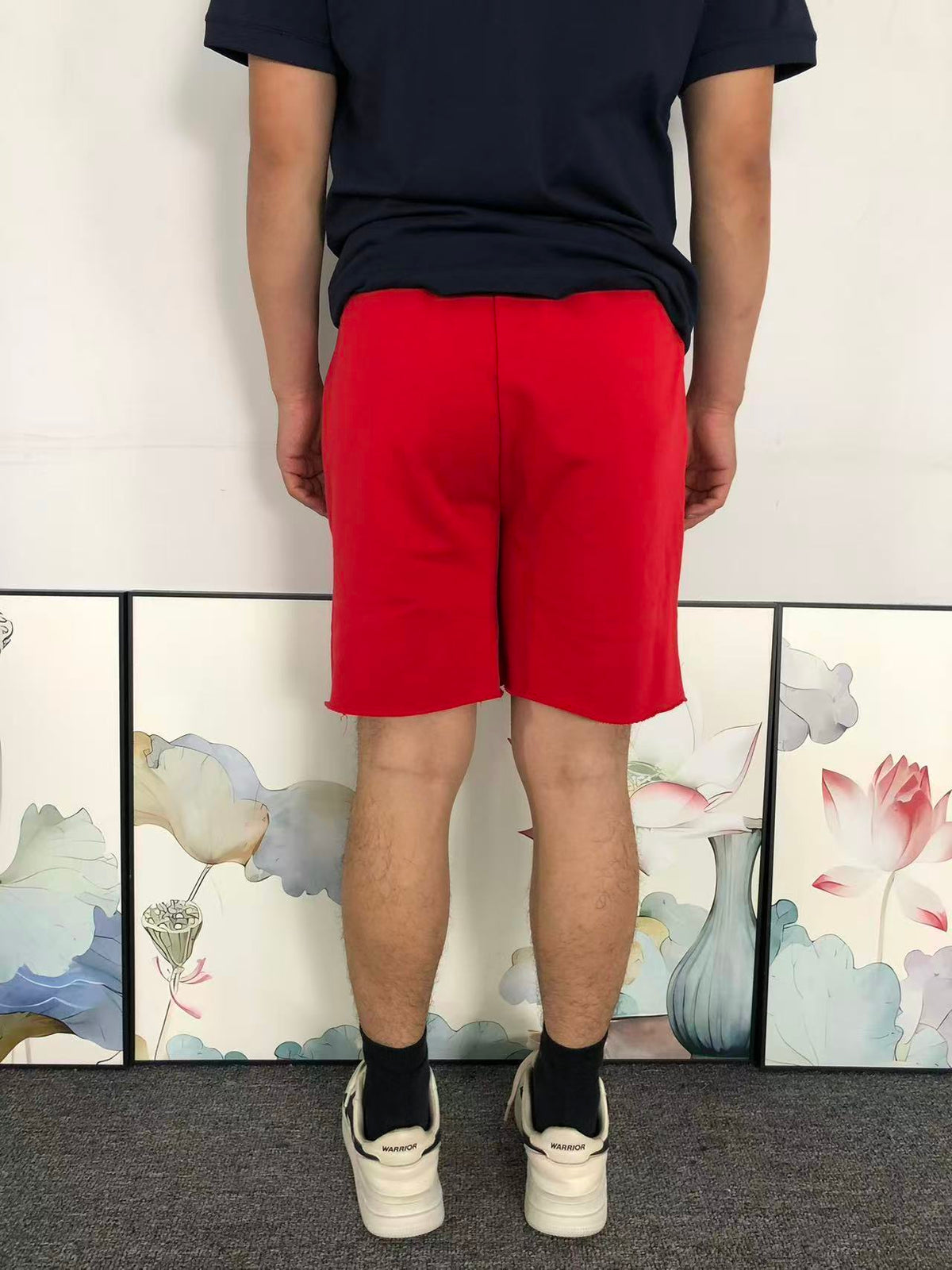 M - SHORTS