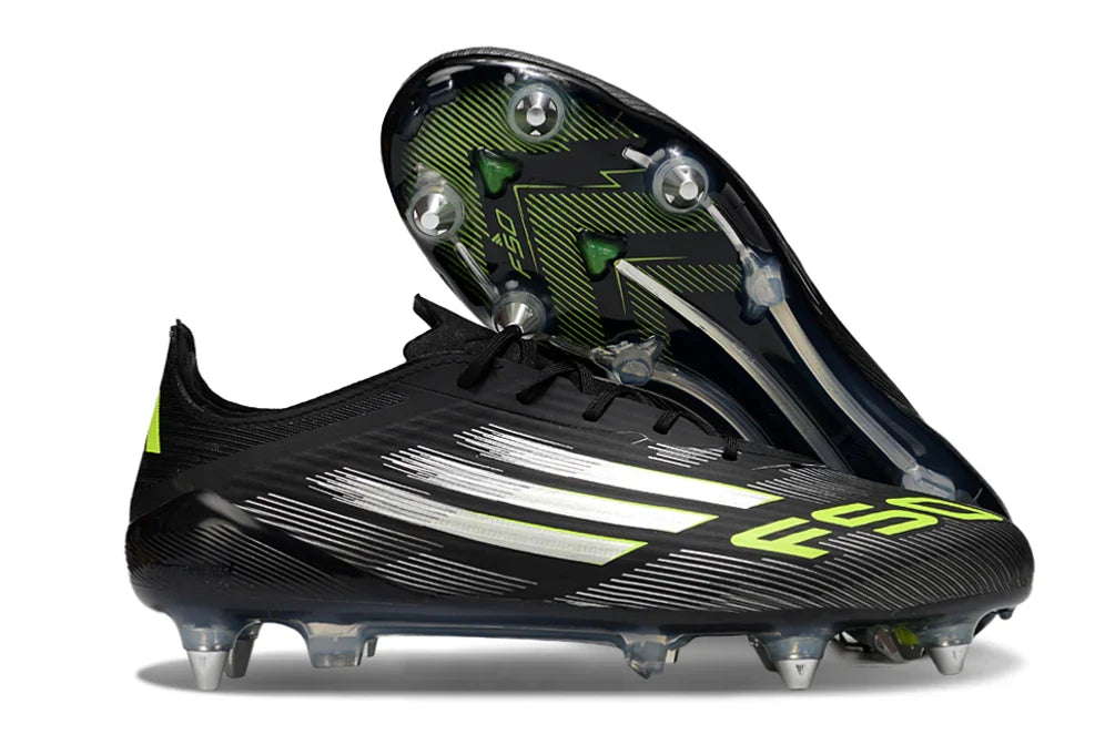 F - FUSSBALLSCHUHE