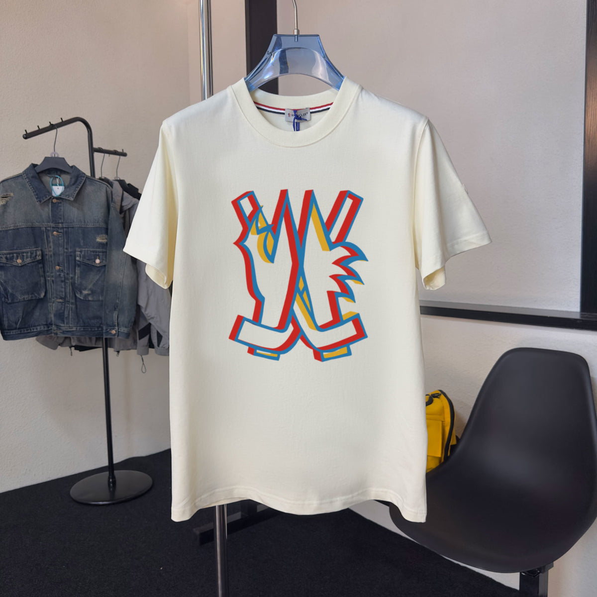 M - TSHIRT