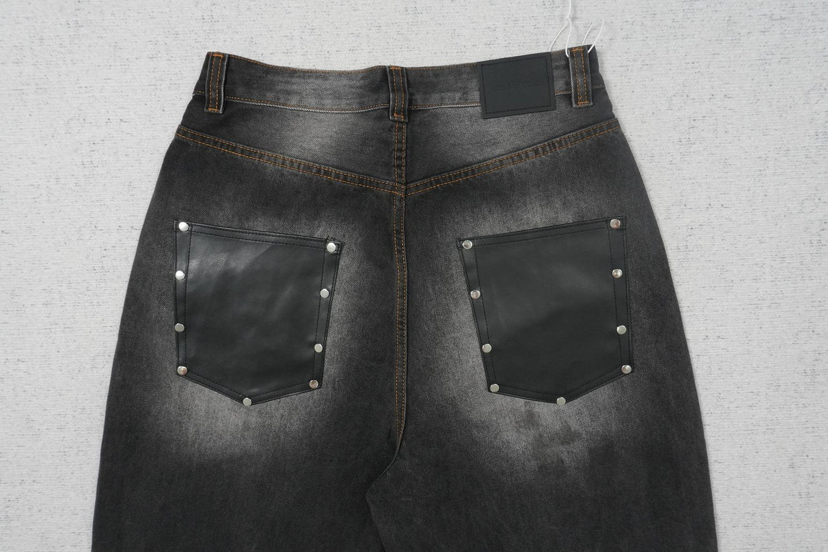 A - JEANS
