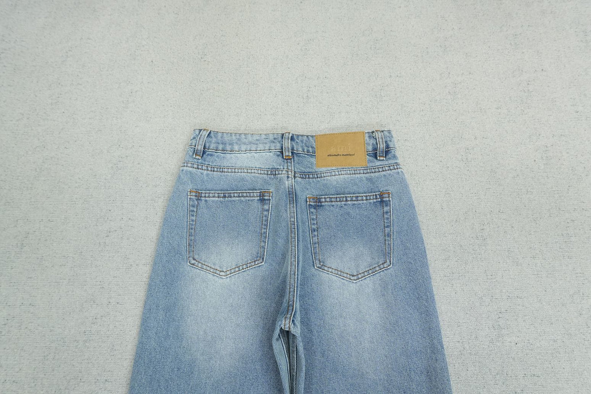 A - JEANS