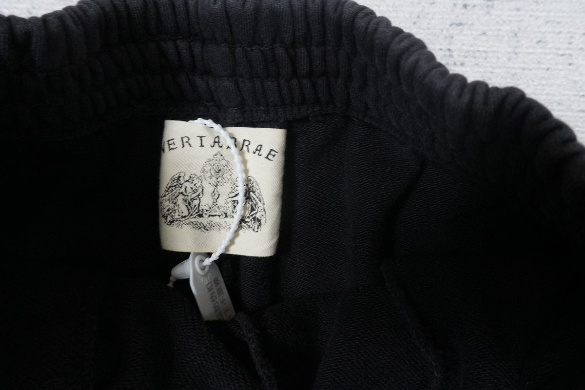 V - SWEATPANTS