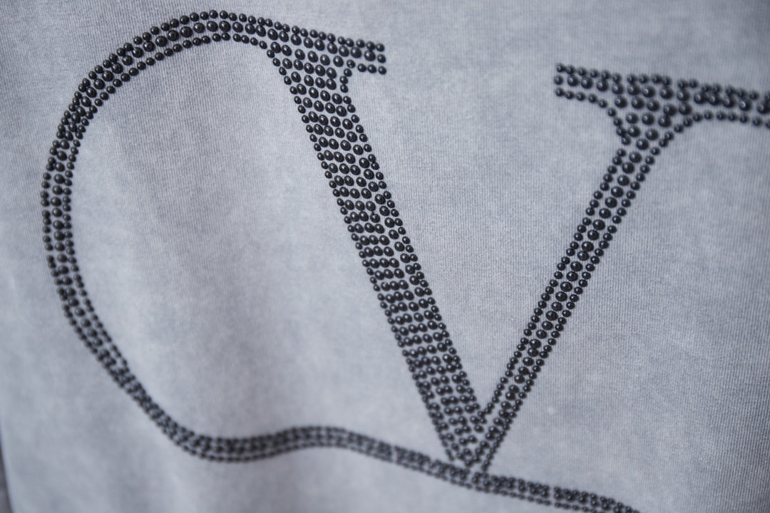 V - TSHIRT