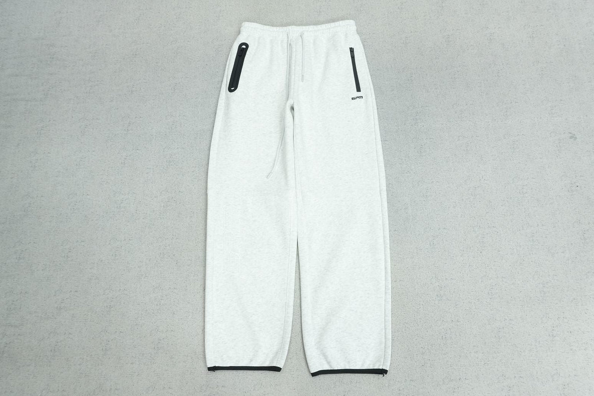 S - SWEATPANTS