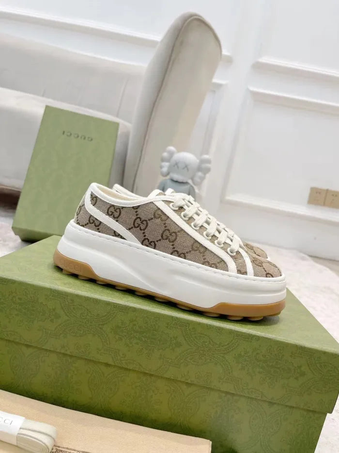 GG - SNEAKERS