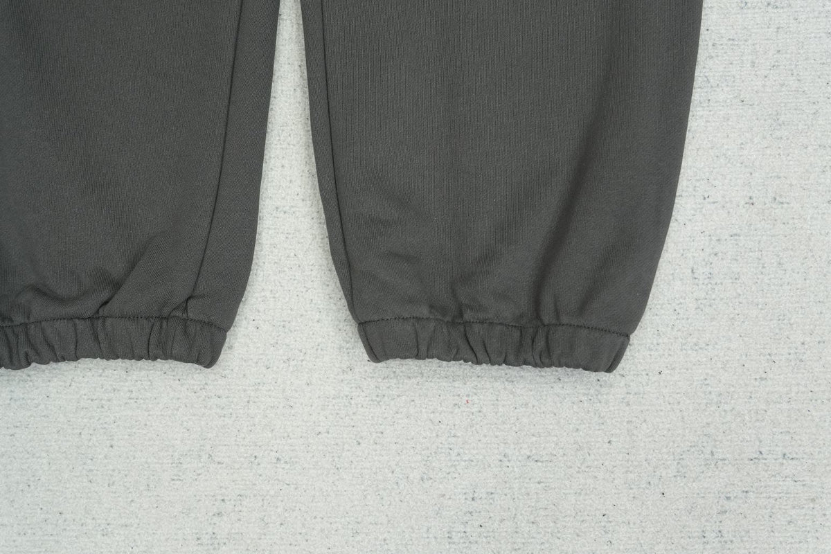 G - SWEATPANTS