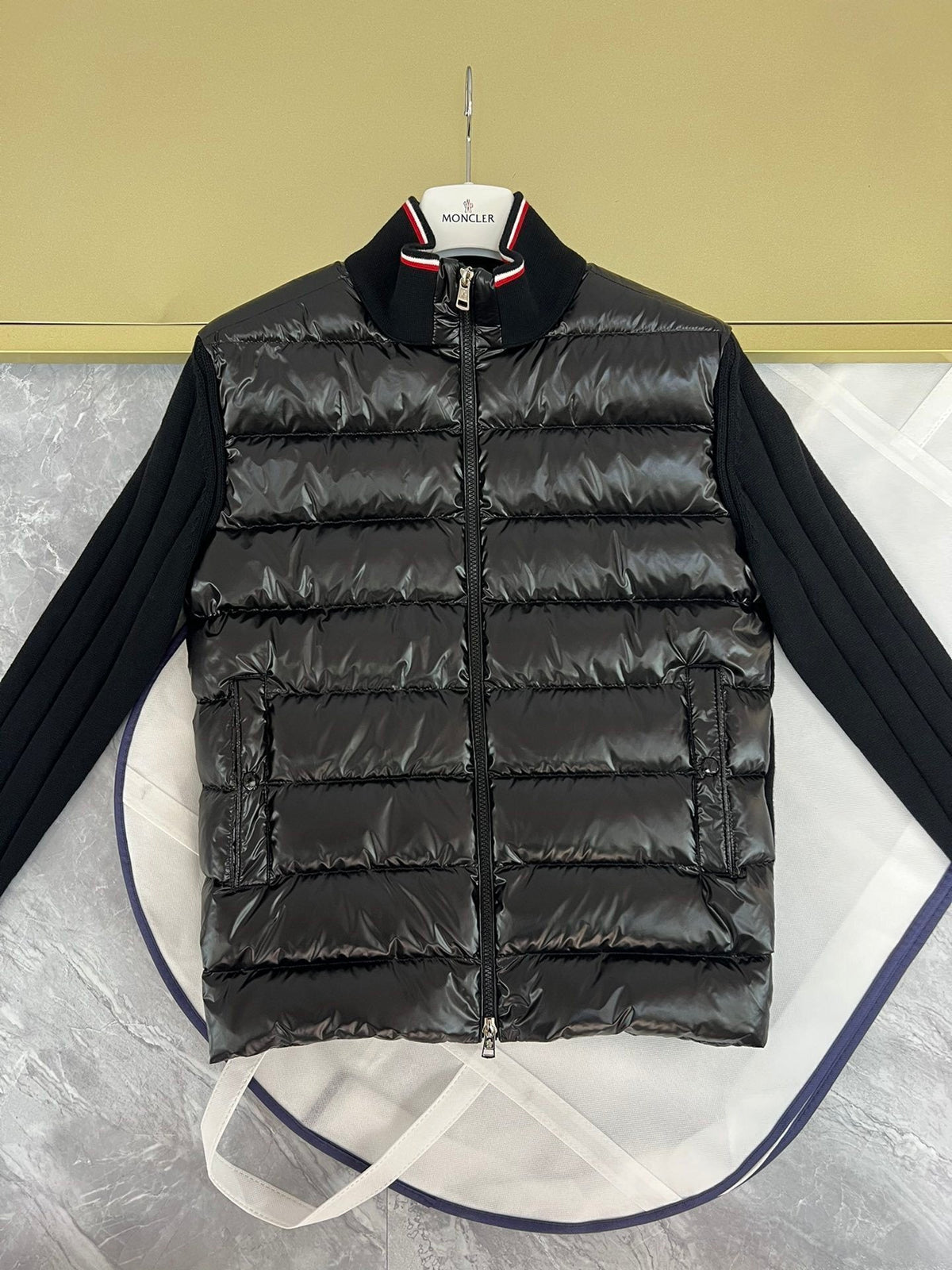 P - CARDIGAN