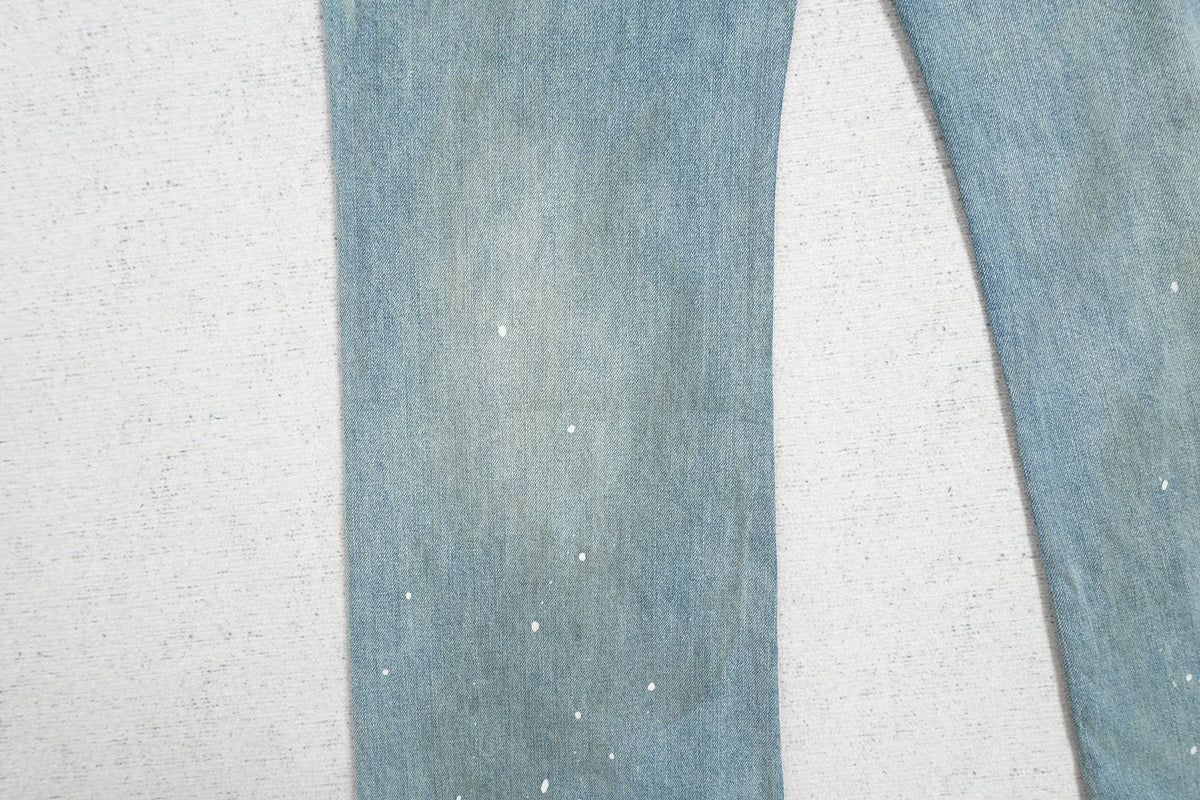 A - JEANS