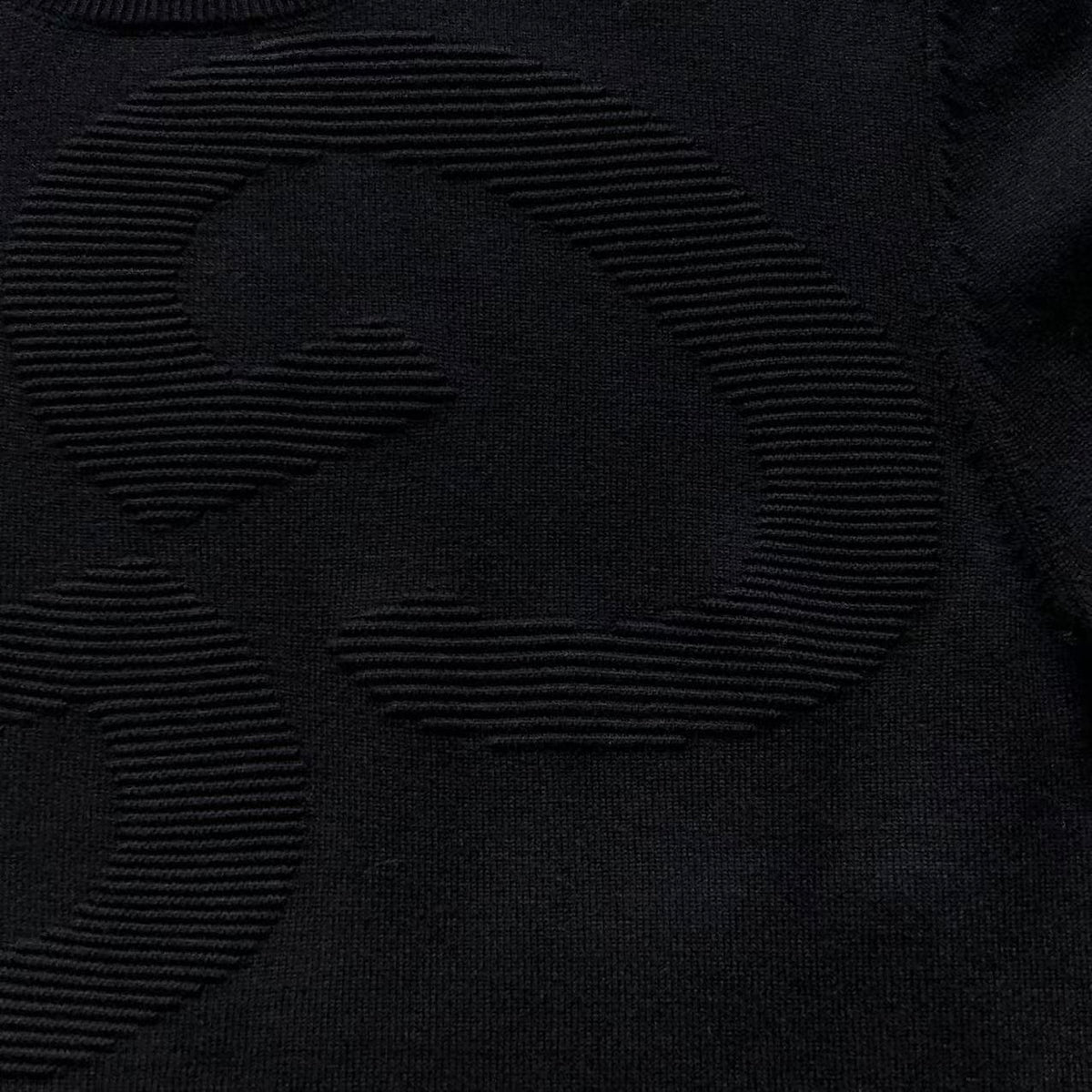 GG - SWEATER