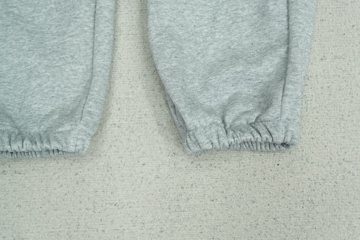 C - SWEATPANTS