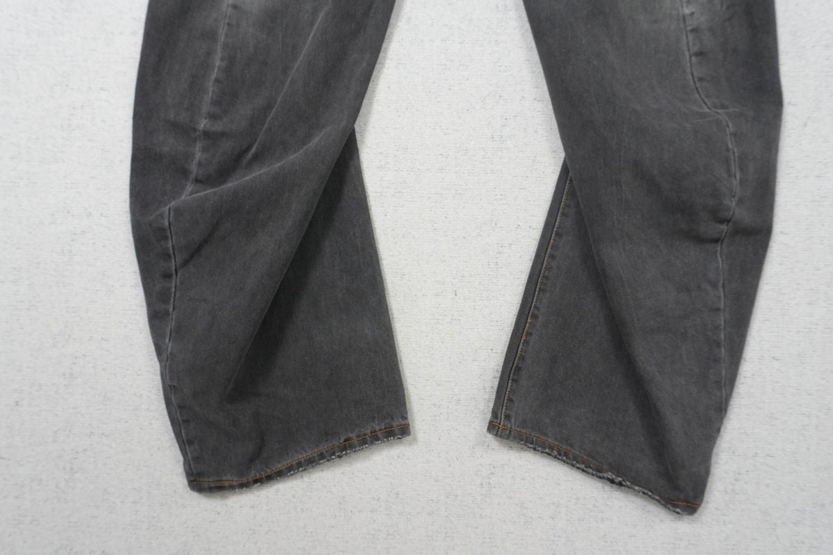 C - JEANS