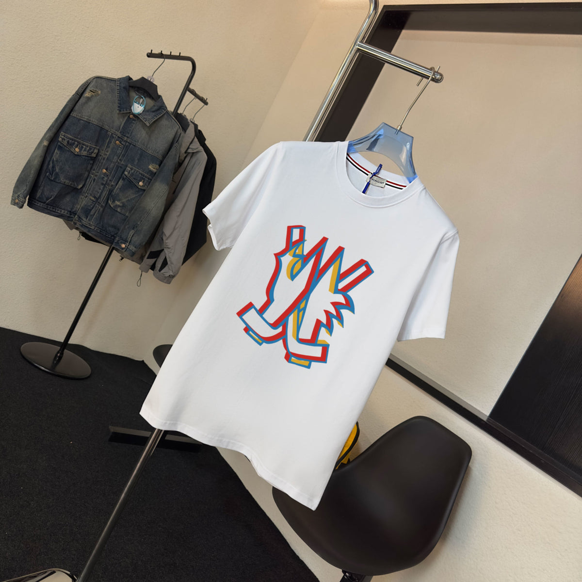 M - TSHIRT