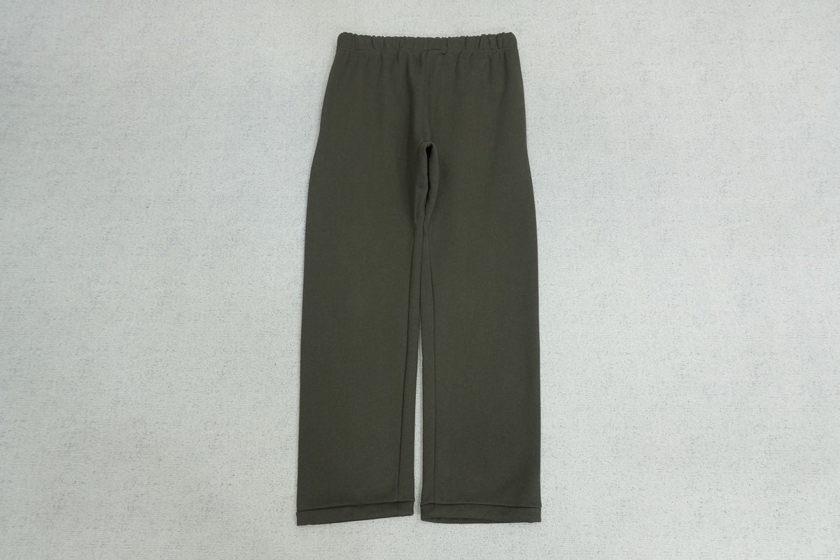 F - SWEATPANTS