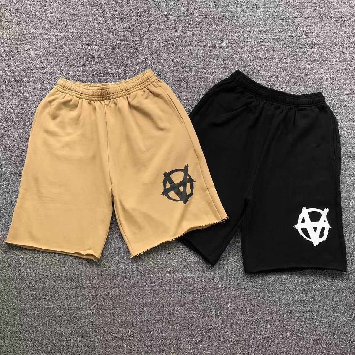 V - SHORTS